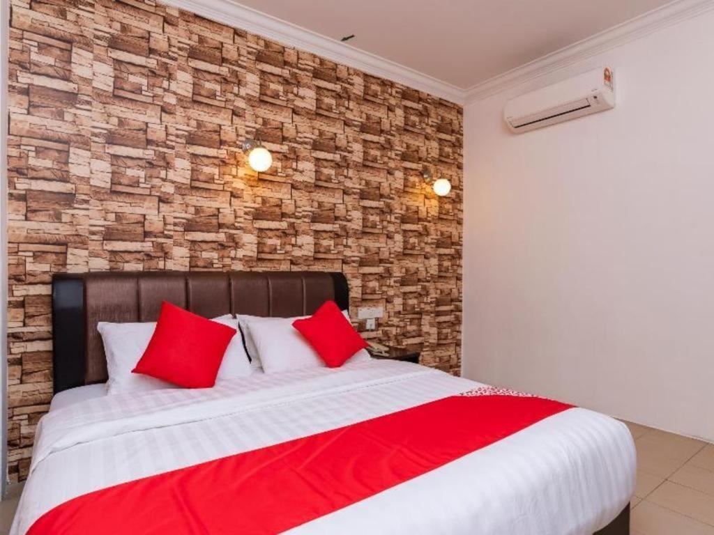 Super Oyo 1114 Neo Pegasus Hotel Segamat Ngoại thất bức ảnh