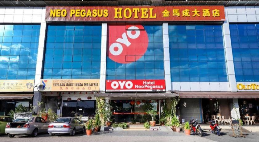 Super Oyo 1114 Neo Pegasus Hotel Segamat Ngoại thất bức ảnh
