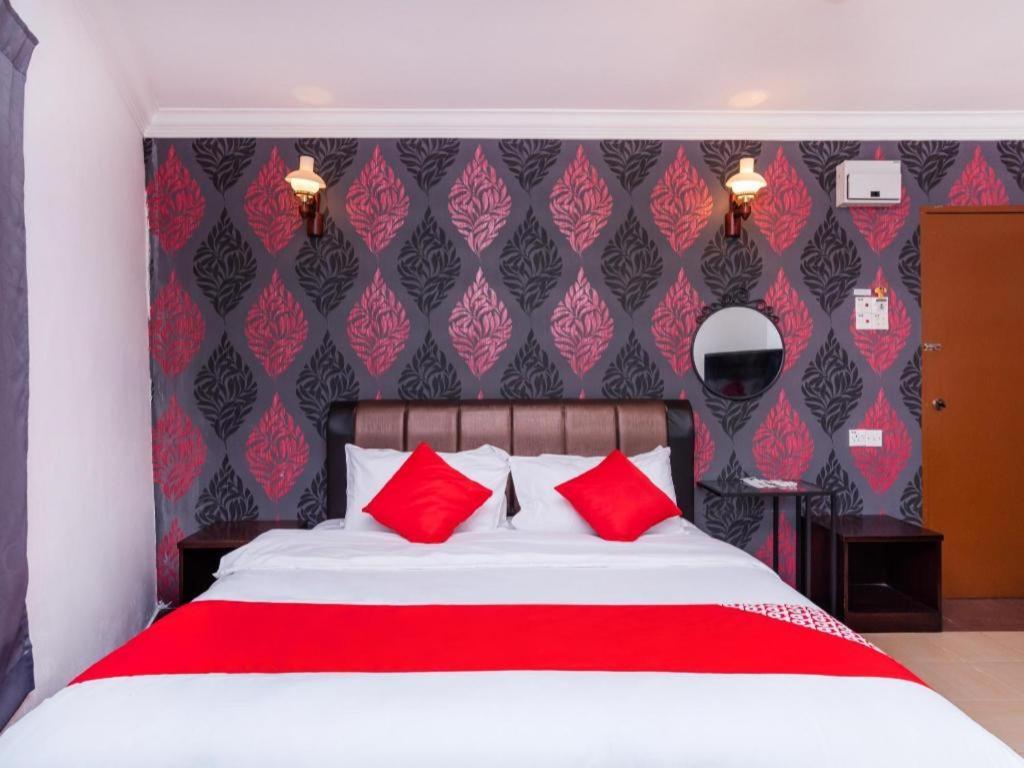 Super Oyo 1114 Neo Pegasus Hotel Segamat Ngoại thất bức ảnh