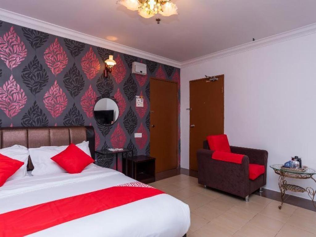 Super Oyo 1114 Neo Pegasus Hotel Segamat Ngoại thất bức ảnh