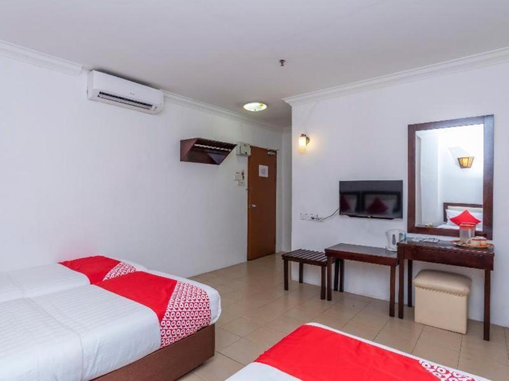 Super Oyo 1114 Neo Pegasus Hotel Segamat Ngoại thất bức ảnh